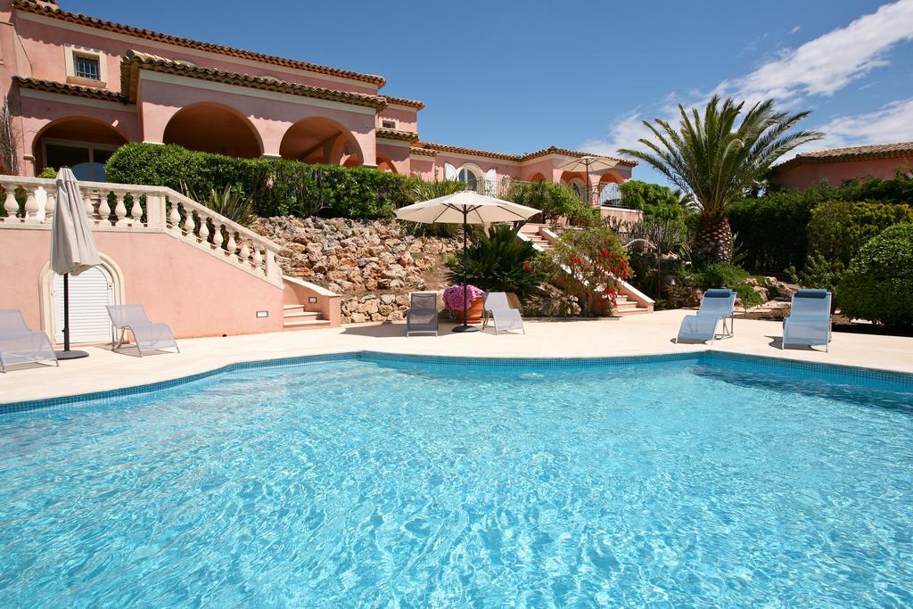 Villa La Croisette Sainte-Maxime Szoba fotó
